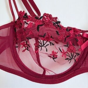 Red Floral Lace Underwire Bra - Women Intimates & Sleepwear 🌹